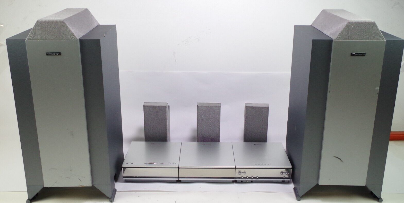 NAKAMICHI SOUNDSPACE 8 1/2 (8.5) HOME THEATER SYSTEM FOR REPAIR W/SUBS NAKAMICHI SOUNDSPACE 8 1/2 (8.5) HOME THEATER SYSTEM FOR REPAIR W/SUBS