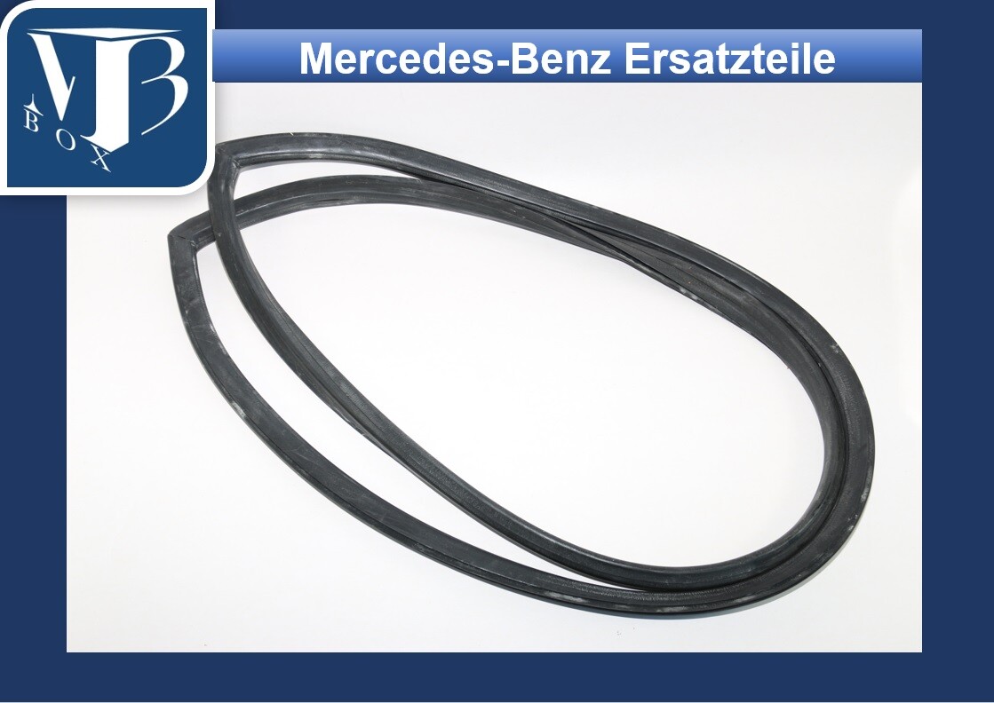 T004/ Mercedes W111 Coupe H ...