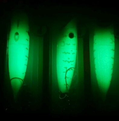 (LOT OF 3) LUHR JENSEN 4-11/16'' J-PLUG 5004-004-1112 Rattle Glo Dill Pickle