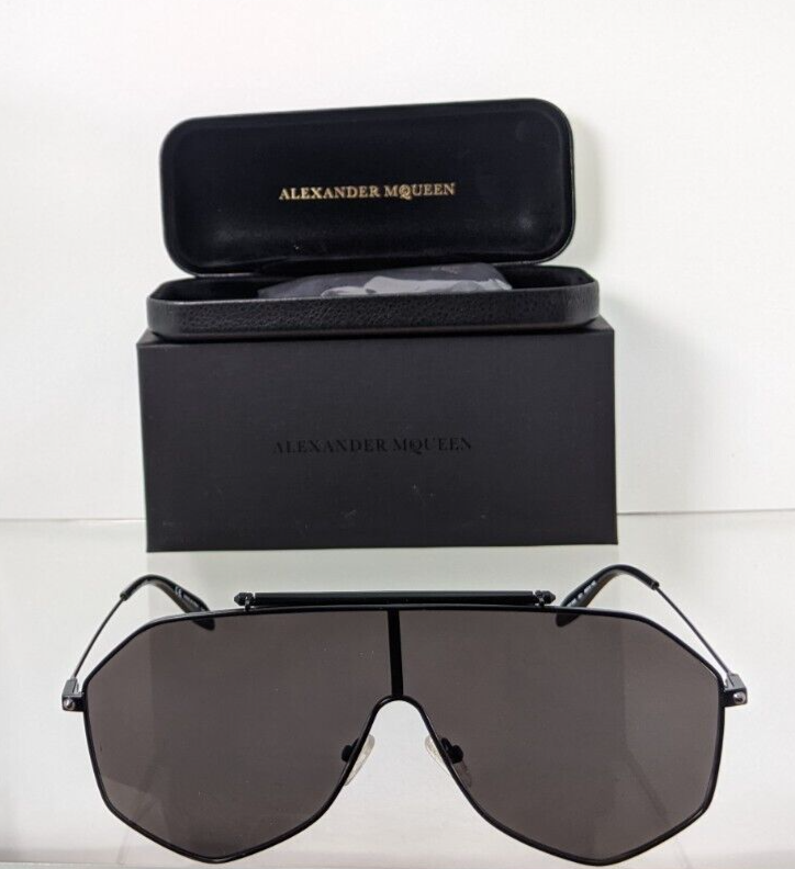 Pre-owned Alexander Mcqueen Brand Authentic  Sunglasses Mq 0138 Black 001 99mm Frame In Gray