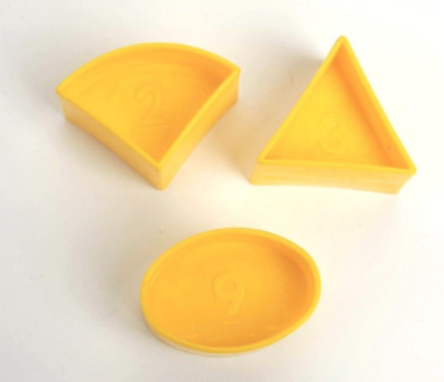 3 Vintage Tupperware Shape-O Ball Sorter Toy Replacement shapes Lot - 2 3 9
