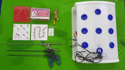Laparoscopic Rectangular shape Endo trainer Set with 3 Basic Surgical Instrument
