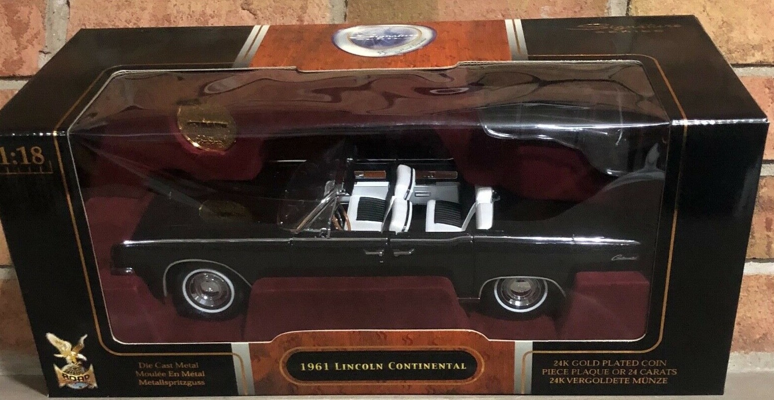 1961 LINCOLN CONTINENTAL BLACK 1:18 SCALE ROAD SIGNATURE DIECAST METAL CLASSIC