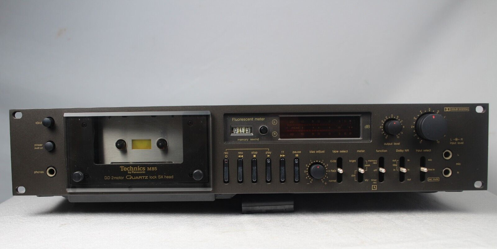 Technics RS-M85 Two Head Cassette Deck NOT WORKING Technics RS-M85 Two Head Cassette Deck NOT WORKING