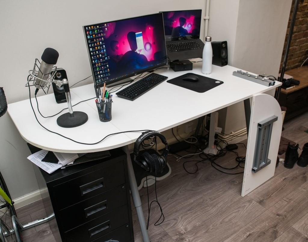 Solid Ikea GALANT white desk with 2x extension curves, metal A frame