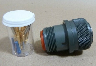 MS3406D18-1EW 10-POSITION 10-PIN ELECTRICAL CONNECTOR PLUG 