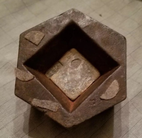 VINTAGE ONE KILOGRAM MERCANTILE TRADE FACTORY WEIGHT RARE!