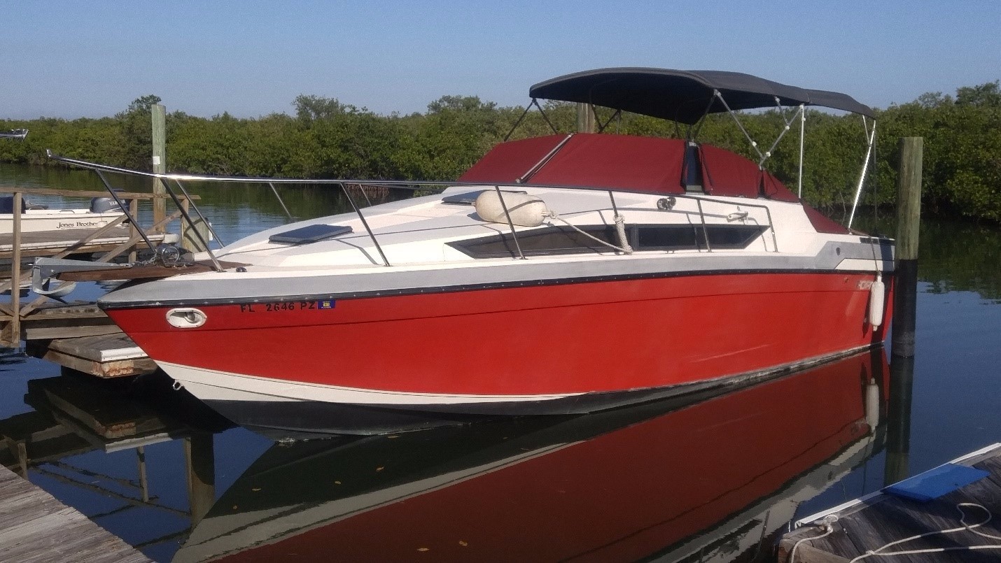 1986 Formula 28 PC Deep V Hull Twin Engines