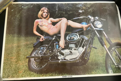 motorcycle nude Nude Motorcycle Vintage Poster Painted Body Lady Harley Vintage 1970  Honey-CycleのeBay公認海外通販｜セカイモン