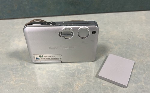 Nikon COOLPIX S1 動作確認済み 完動品】Nikon Coolpix S1 デジタルカメラ 動作確認済み - メルカリ