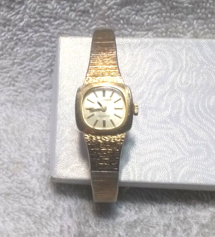 Waltham Quartz Watch Women Gold Case Adj Band Silver Dial