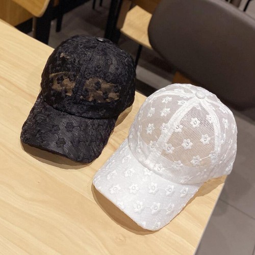 Adjustable Snapback