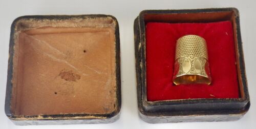 Vintage Simon Brothers Ornate 14K Yellow Gold Thimble In Case Size 10
