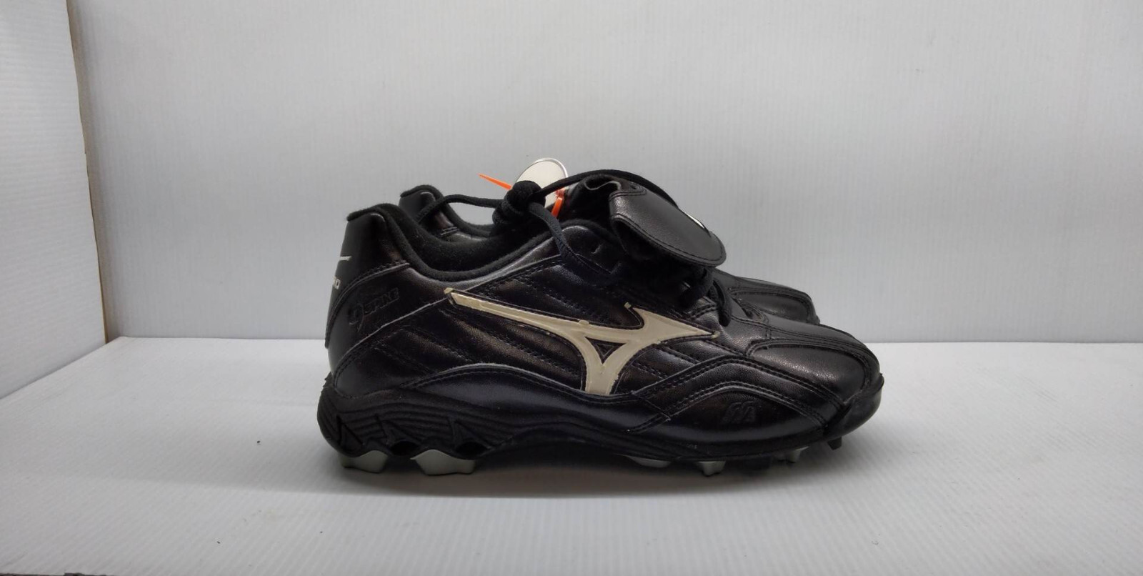 Mizuno Men's 9-Spike Classic G3 Mid Cleats, Baseball Shoes