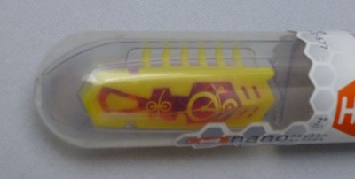 HexBug Nano Bug Insect Robot Newton Series Yellow & Grey Lot Of 2 NEW