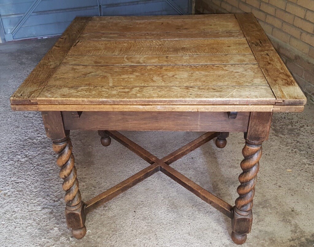 Barley Twist Oak Extending Table in Stonehouse, Gloucestershire Gumtree