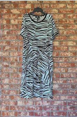 DKNY Multicolored Short Sleeve Dress Size L NWT
