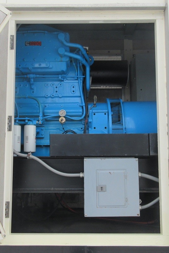 300 kw Cummins Diesel Generator / Genset - Load Bank Tested - Mfg. 2001