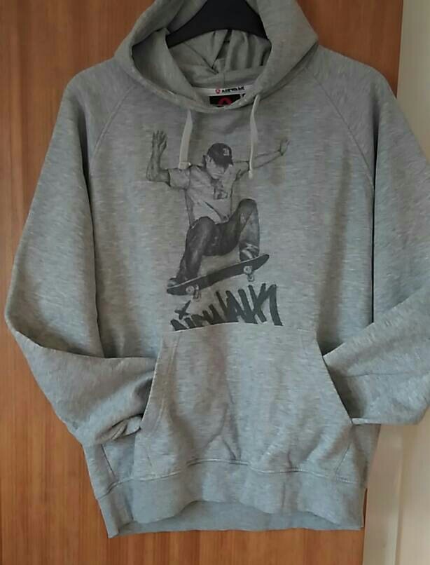Men's skateboarding hoodie in Westhill, Aberdeenshire Gumtree