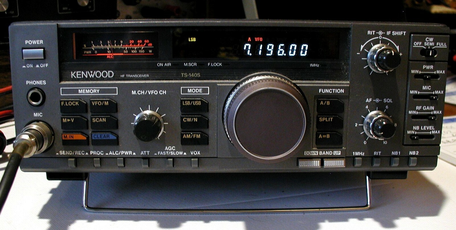 KENWOOD TS-140S（100W) Kenwood TS140S 100w Transceiver - YouTube
