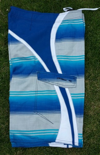 O'Neill Kids Grinder Boardshort (Big Kids Ages 15+) - Blue - Free Shipping!