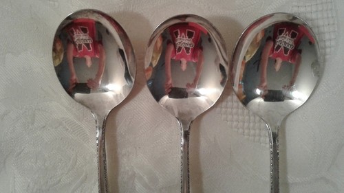 1945 Prestige Plate-Silverplate BORDEAUX Round Cream Soup Spoon 6-1/8