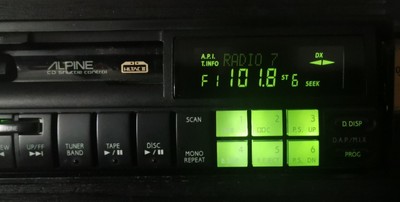 ALPINE 7618J 3348イコライザー 5957CDシャトル　3点セット ALPINE 7618J 3348イコライザー 5957CDシャトル 3点セット