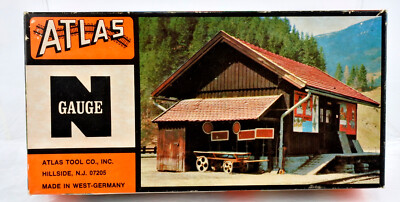 ATLAS N SCALE 2825 FREIGHT STATION KIT