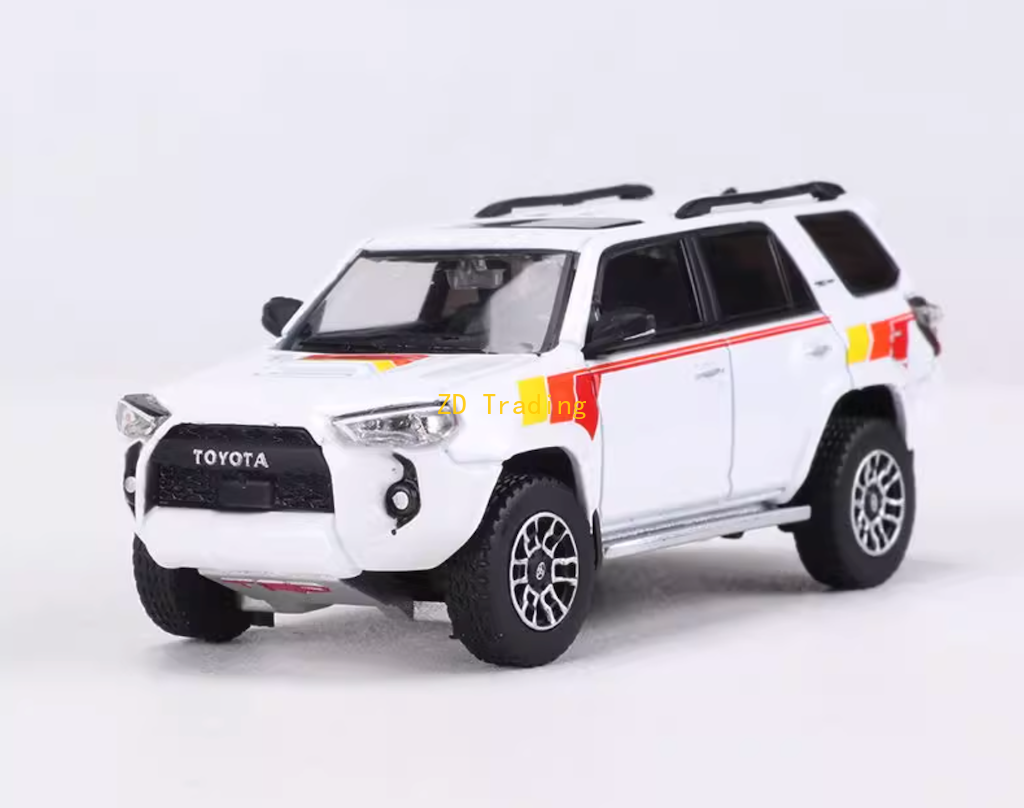 GCD 1/64 - トヨタ・4ランナー TRD PRO (チェイスカー) GCD 1:64 Toyota 4Runner TRD Pro SUV, White