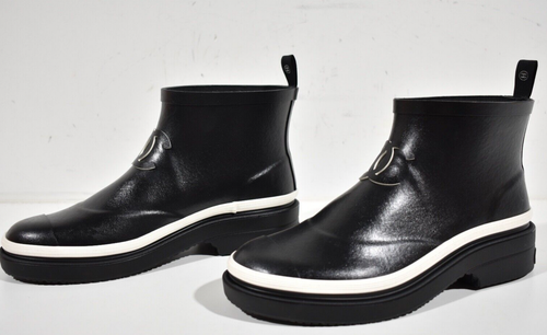Pre-owned Chanel 23a Black White Caoutchouc Rubber Cc Logo Low Top Short Rain Boots 36