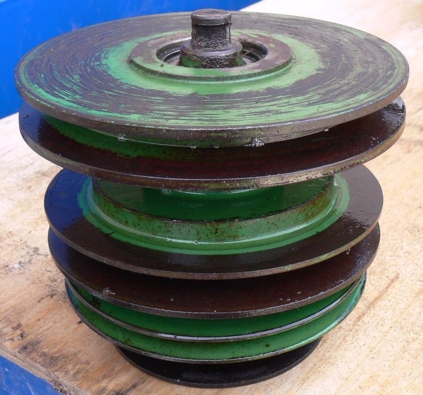 John Deere 110 PTO Clutch AM31479, AM31447 Vintage Used 1968-1974