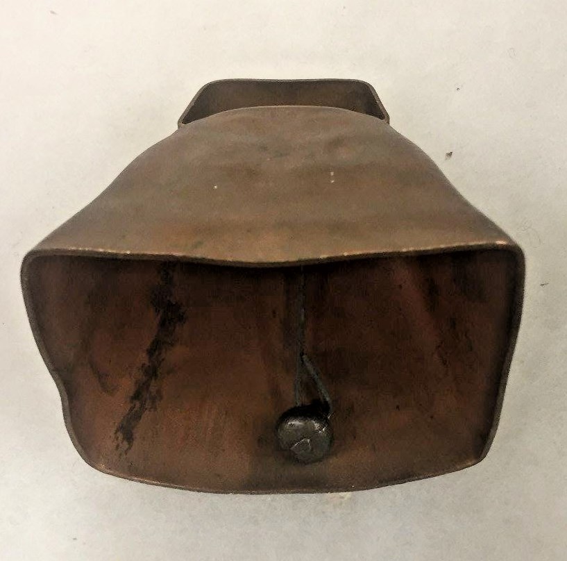 Vintage Copper Metal Cow Bell w/ Clapper 3 1/4