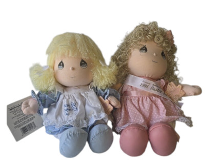  2 Precious Moments Musical Mothers Day Doll Caroline & Chrissy # 53040