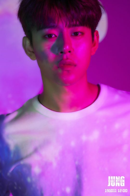 B.A.P JUNG DAEHYUN [AIGHT] 1st Single Album CD+POSTER+Photo