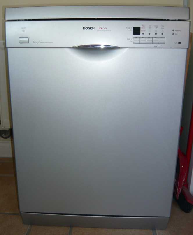 Bosch Exxcel Dishwasher, Silver, 60cm in Prudhoe, Northumberland