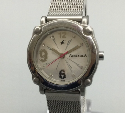 Cost of top fastrack watch glass