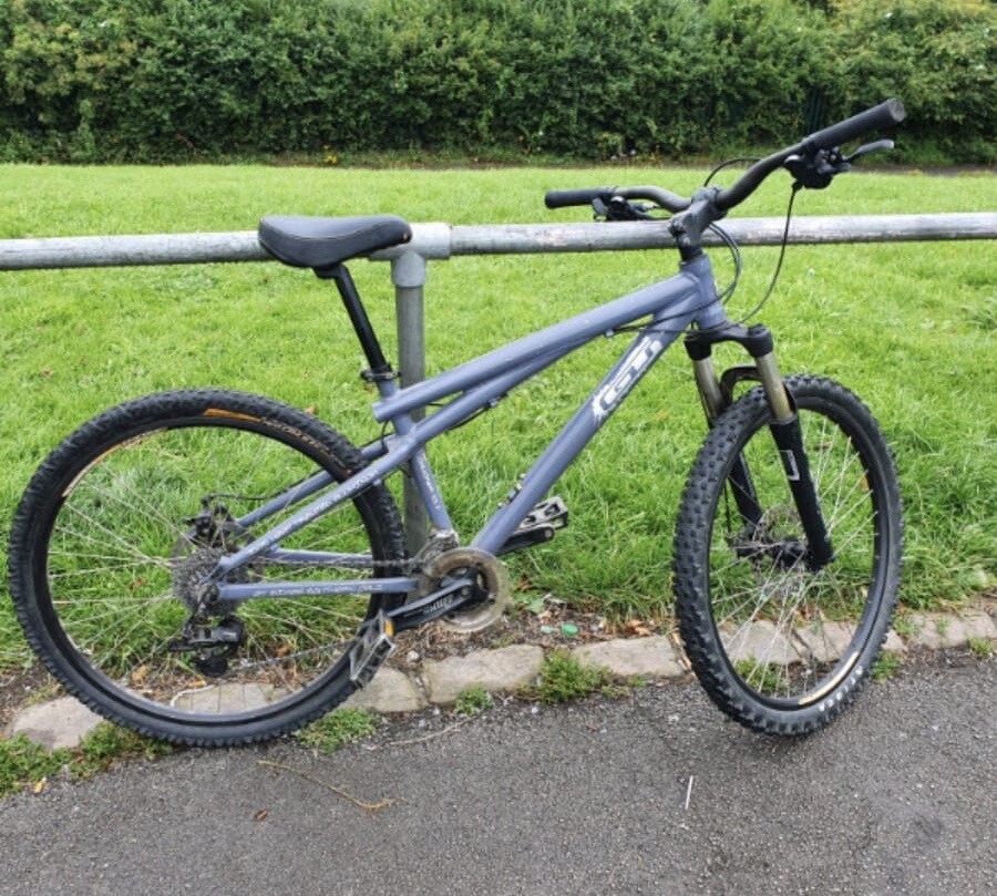 gt chucker xs2