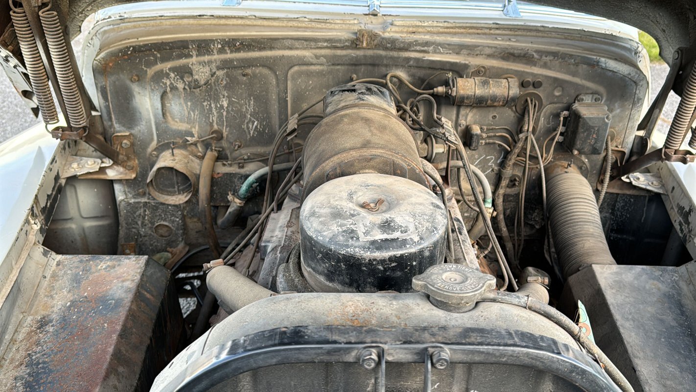 Owner 1947 Cadillac Fleetwood