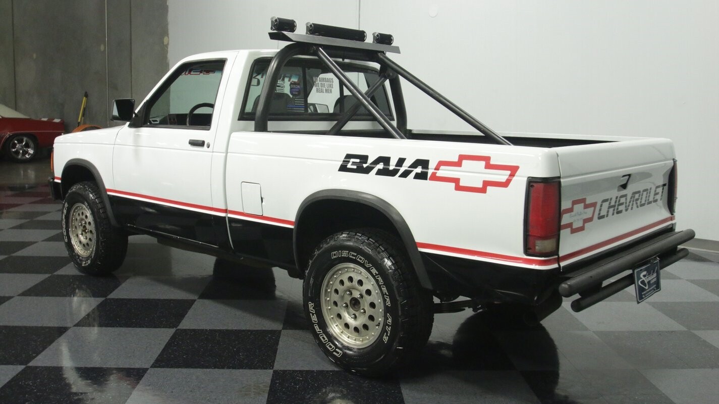 Classic Vintage Chrome Chevy S10 Baja 4x4 4.3 Liter Auto Transmission
