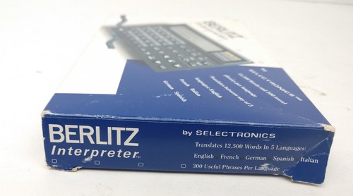 BERLITZ TR500 Interpreter 5 Language Translator French German Spanish Pocket Box