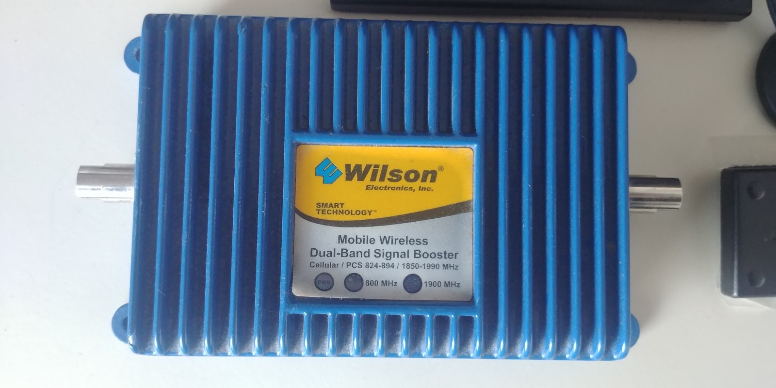 Wilson Electronics  271201 Mobile Wireless Cell Signal Boster 800-1900 MHZ - E23