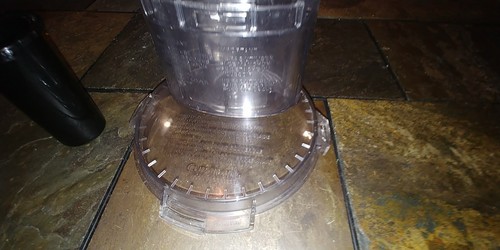 FREE SHIPPING Cuisinart Food Processor DLC 8 WORK BOWL LID W/PUSHER