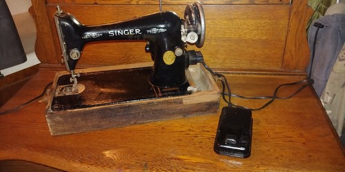 Singer Sewing Machine 1926 AB294575