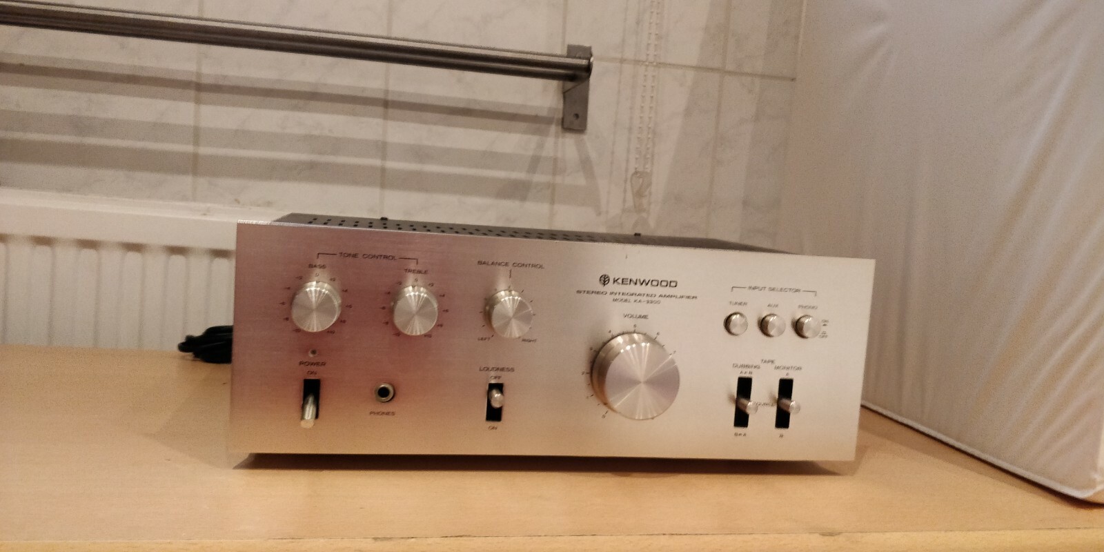 Kenwood KA-3300 Stereo Integrated Amplifier (1975-79) | eBay Kenwood KA-3300 Stereo Integrated Amplifier (1975-79) | eBay