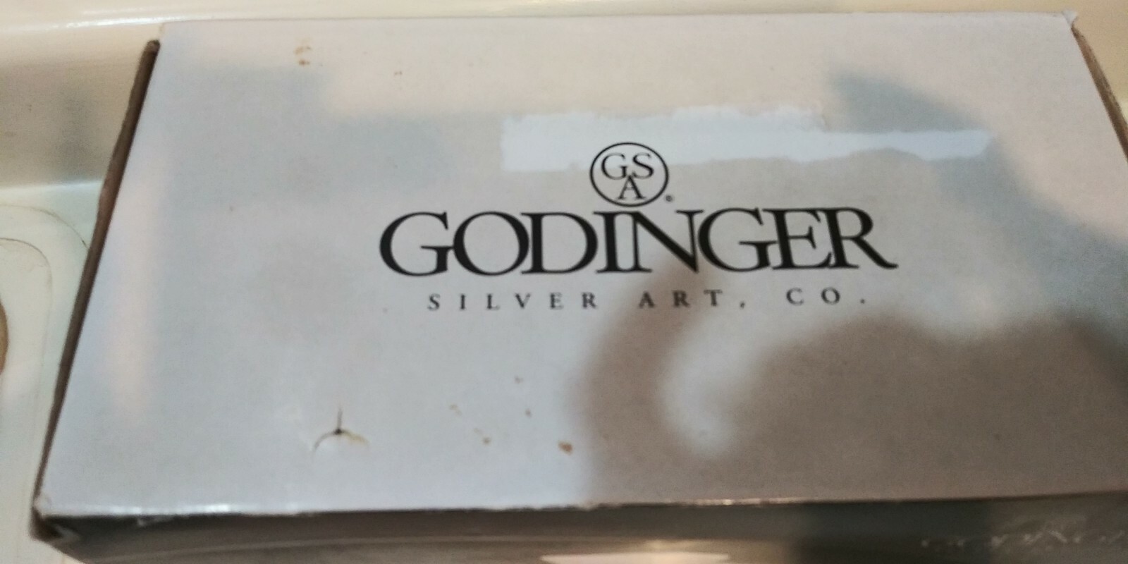 Godinger 1 Qt. Covered Porcelain Baker With Warmer Stand BRAND NEW