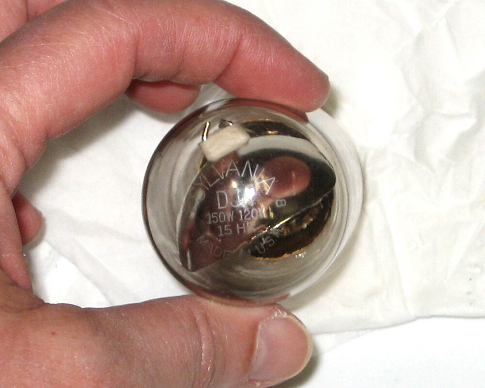 Sylvania DJA Projector Lamp Bulb 150W 120V 15HR