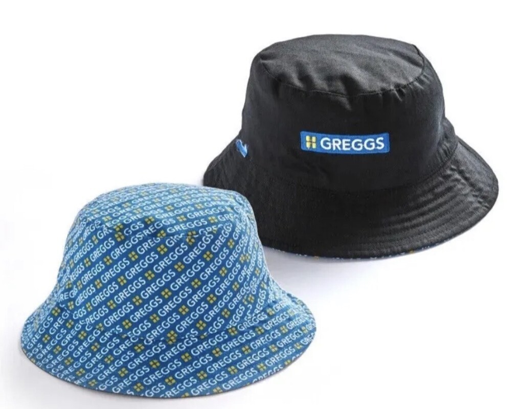 💙 GREGGS X PRIMARK REVERSIBLE BUCKET HAT 💙 in Wolverhampton, West