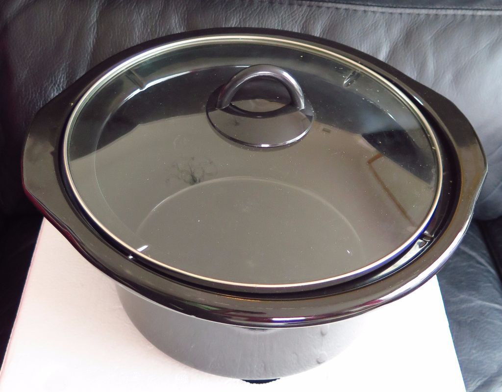 Ceramic Inner Pot / Bowl & Lid for 'Countdown' 4.7L CrockPot / Slow