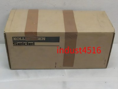 1PC New  AKM21C-ANS2GB02 Servo Motor Via DHL / FedEX Fastshipping in Box