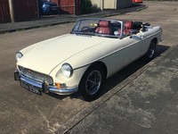 1971 MG B ROADSTER MGB Roadster PETROL Manual